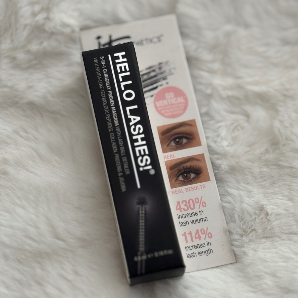 IT‎ Cosmetics Hello Lashes 5-in-1 Mascara Black Volumizing 0.16oz New